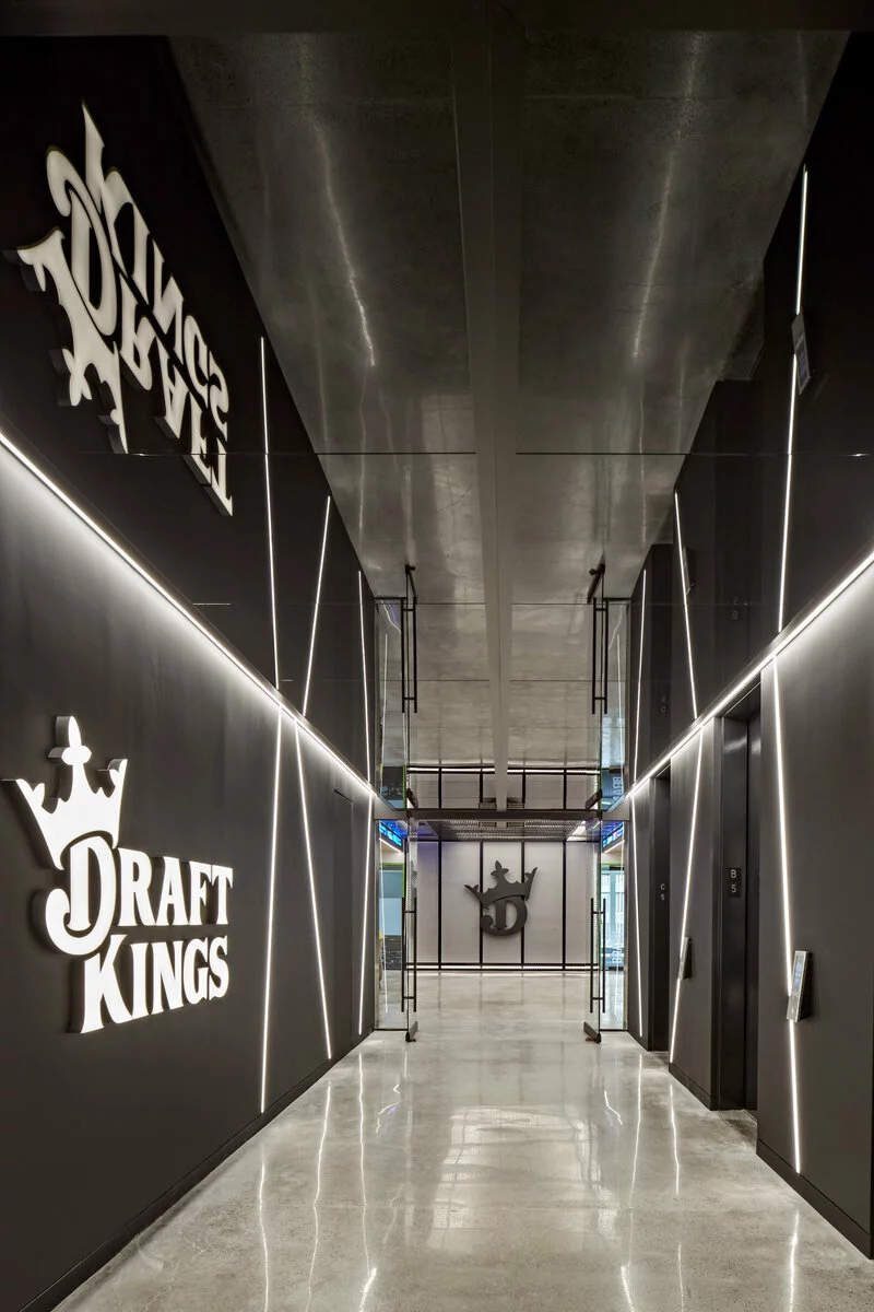  2022/01/DraftKings_02_Credit-Robert-Benson-Photography.jpg 